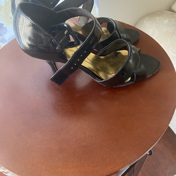 Black Heel Sandals - Picture 4 of 9